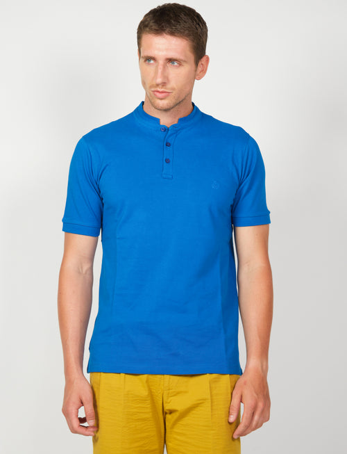 Polo basica con collo coreano