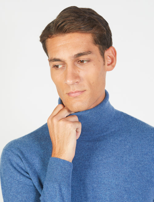 Cashmere turtleneck sweater 