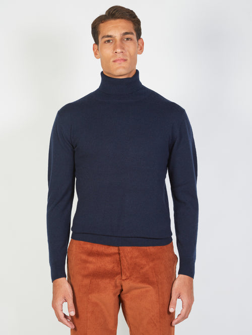 Cashmere turtleneck sweater 