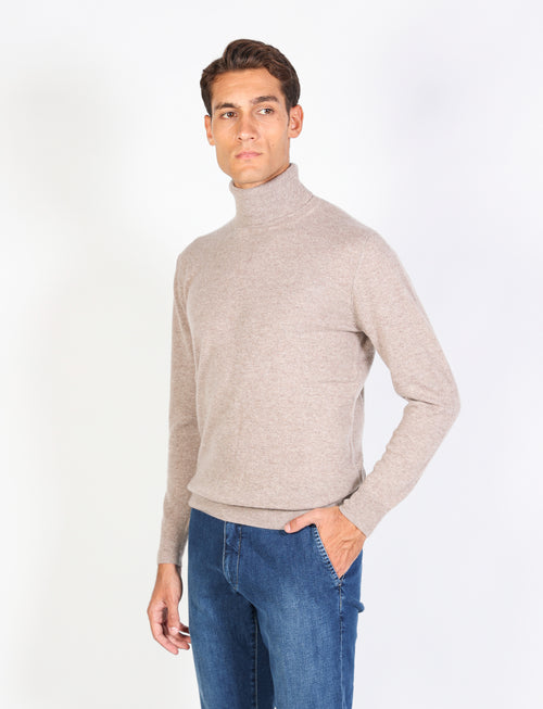 Cashmere turtleneck sweater 