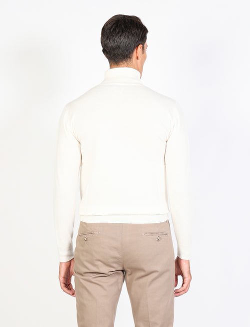 Cashmere turtleneck sweater 