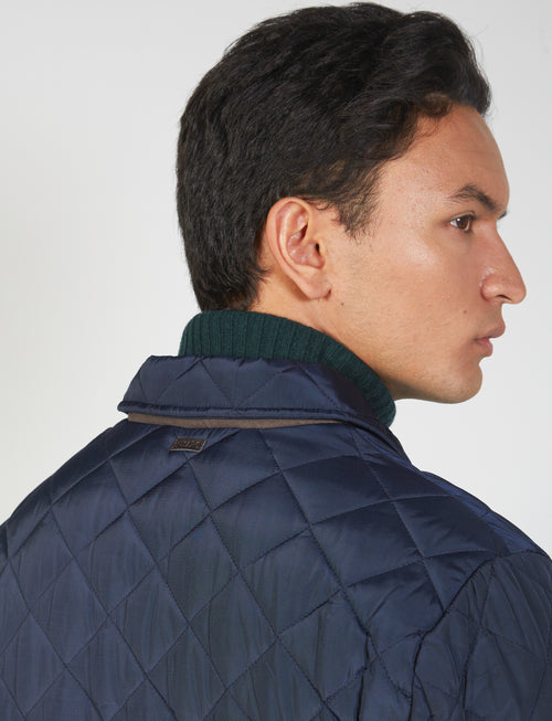 Padded jacket with diamond quilting 