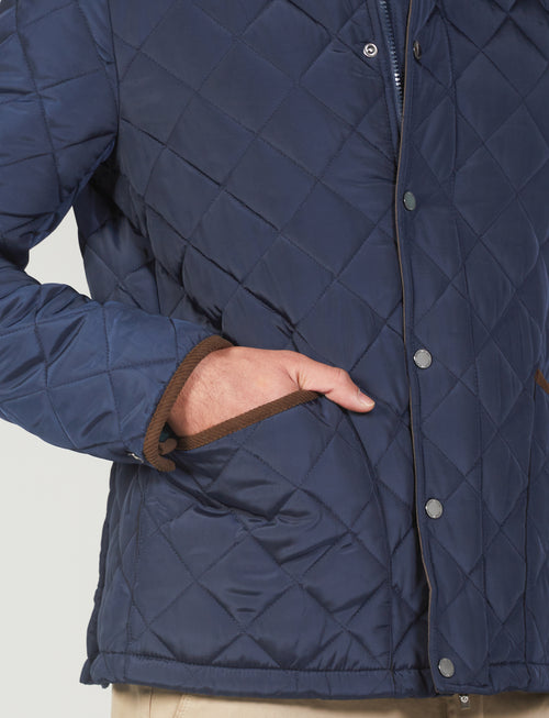 Padded jacket with diamond quilting 