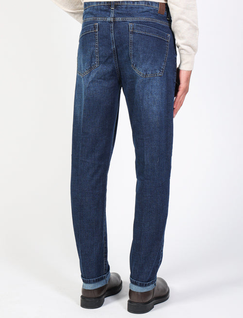Five pocket jeans