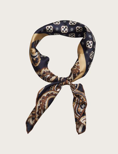 Foulard in seta fantasia geometrico floreale
