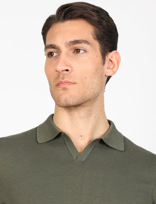 Polo a V in cotone leggero