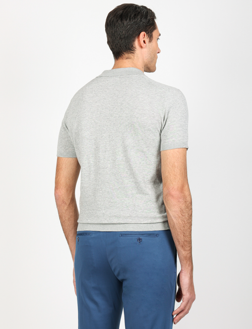 Polo a V in cotone leggero