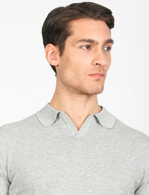 Polo a V in cotone leggero
