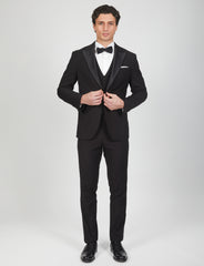 Abito smoking con revers a lancia in raso