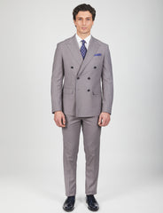 Double-breasted suit with classic lapels 