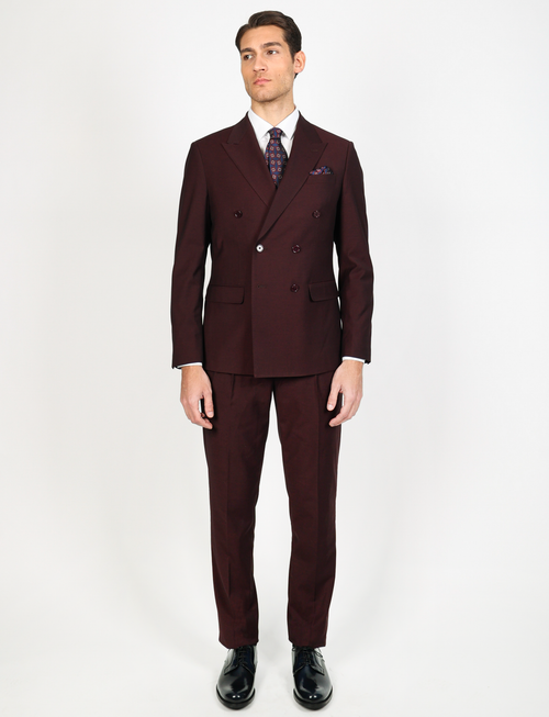 Abito doppiopetto con revers classico