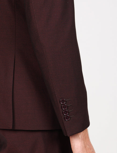 Abito doppiopetto con revers classico