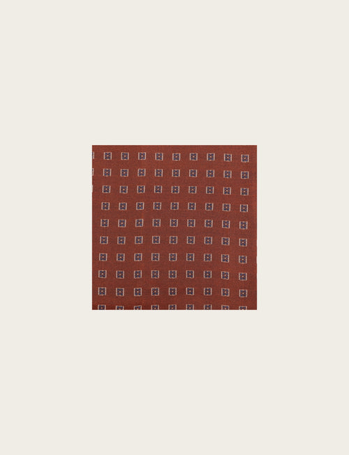 Pochette in seta fantasia geometrica micro fiore