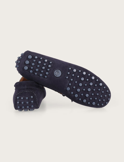 Mocassini in camoscio con suola a gommini