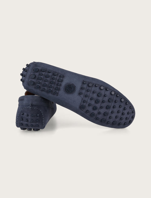 Mocassini in camoscio con suola a gommini