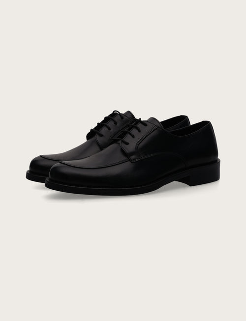 Derby in pelle con tacco in cuoio