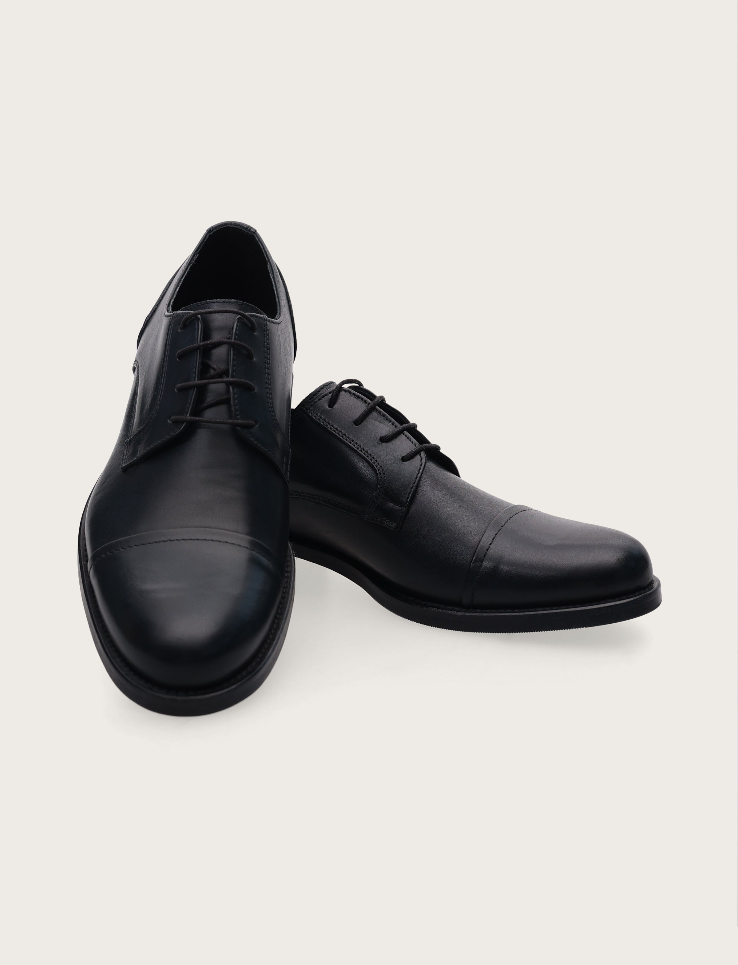 Leather Lace-Up Derby Shoes | Luigi Fusaro