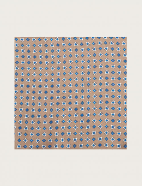 Foulard in seta multi fantasia quattro lati