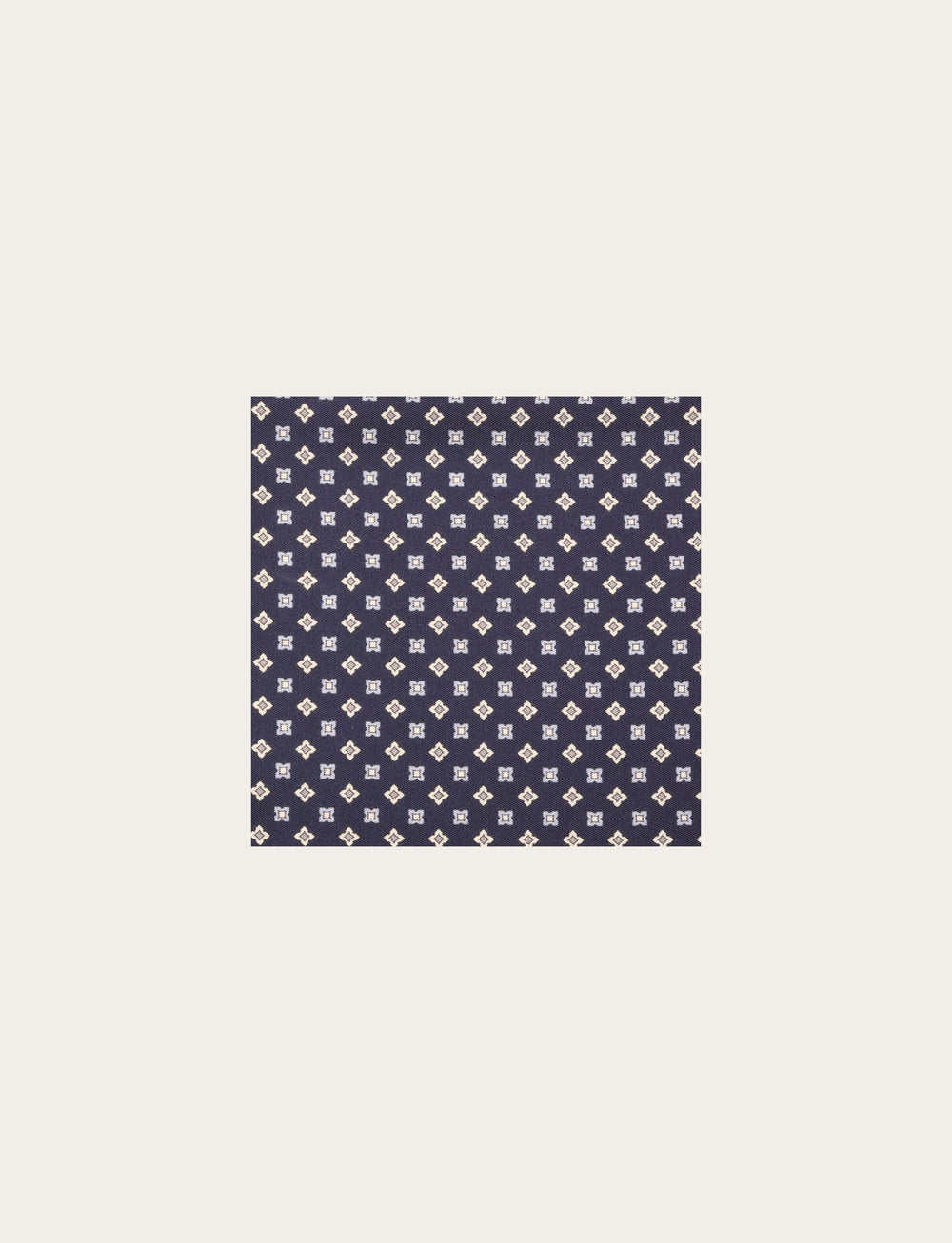 Multi-patterned four-sided silk clutch bag