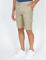 Bermuda shorts with twill pockets 