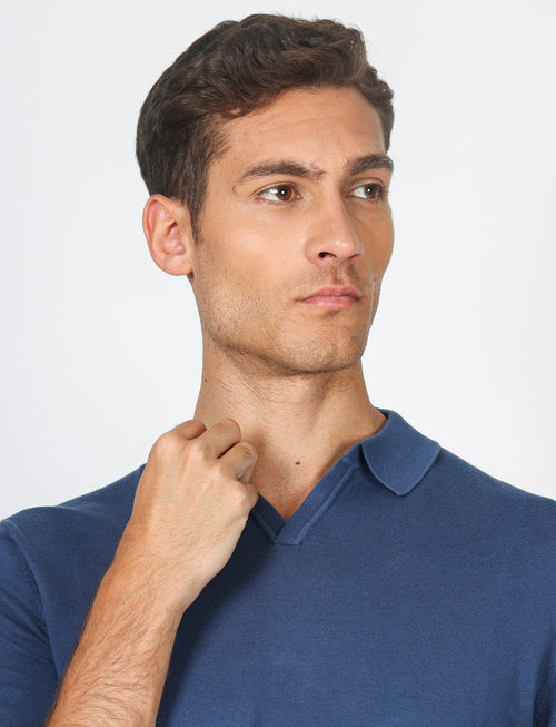 Lightweight cotton V-neck polo 