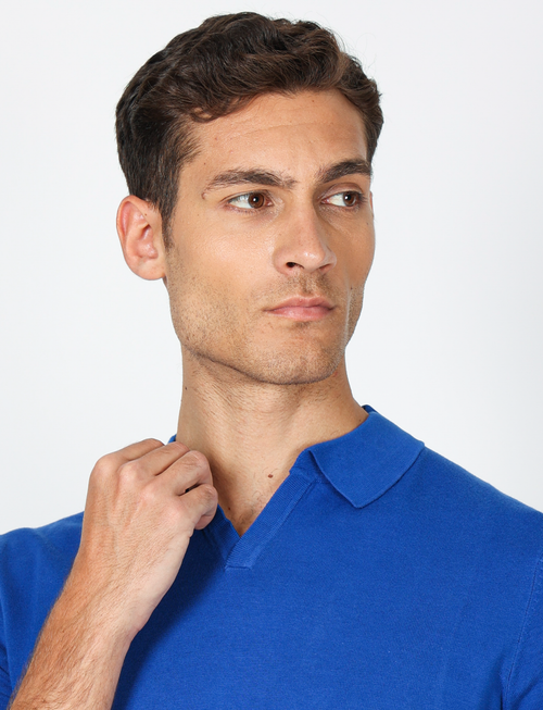 Lightweight cotton V-neck polo 