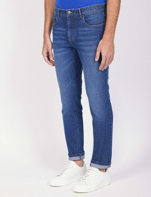 Jeans cinque tasche in denim