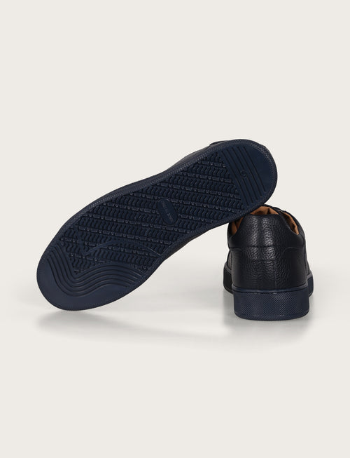 Sneakers in pelle bottalata con suola in gomma