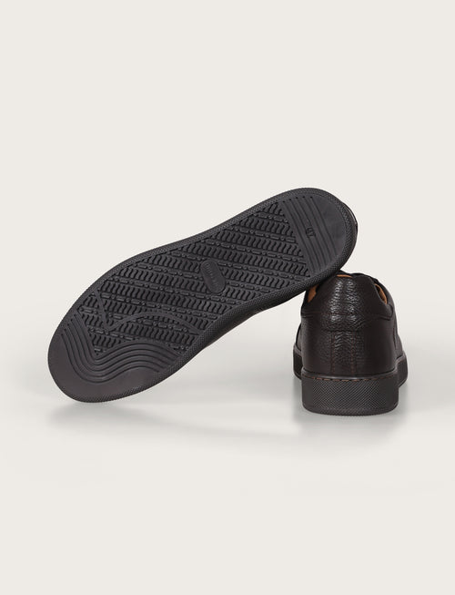 Sneakers in pelle bottalata con suola in gomma
