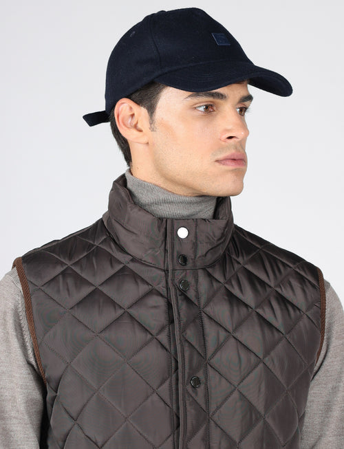 Gilet imbottito trapuntato con tasche