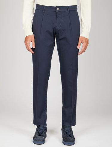 Pantaloni in cotone diagonale con pinces_luigi fusaro