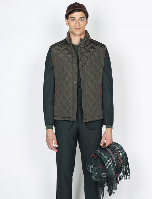 Gilet imbottito trapuntato con tasche