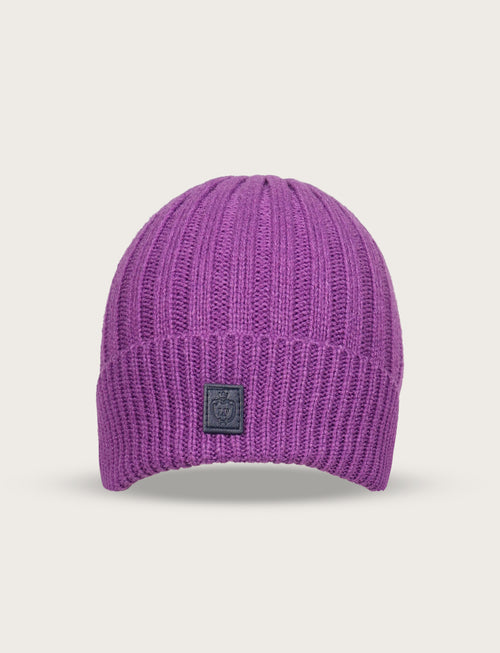 Cappello in maglia a coste inglesi