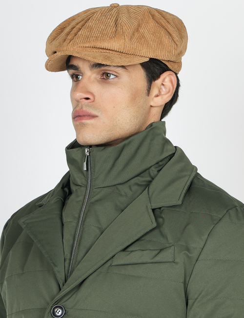 Basco in velluto a coste_luigi fusaro