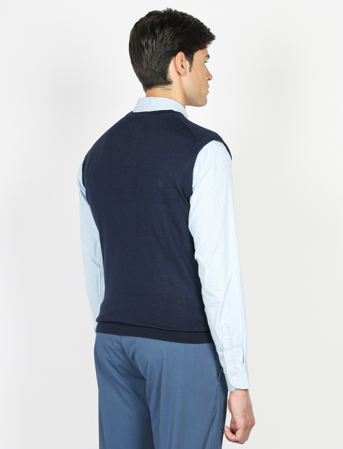 Gilet in lana merinos con bottoni_luigi fusaro