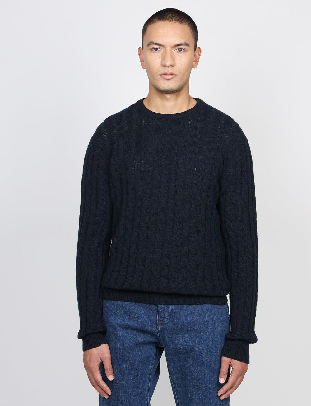Maglia girocollo a trecce in lana lambswool