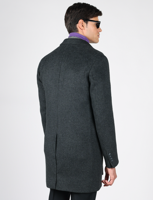 Cappotto doppiopetto spigato