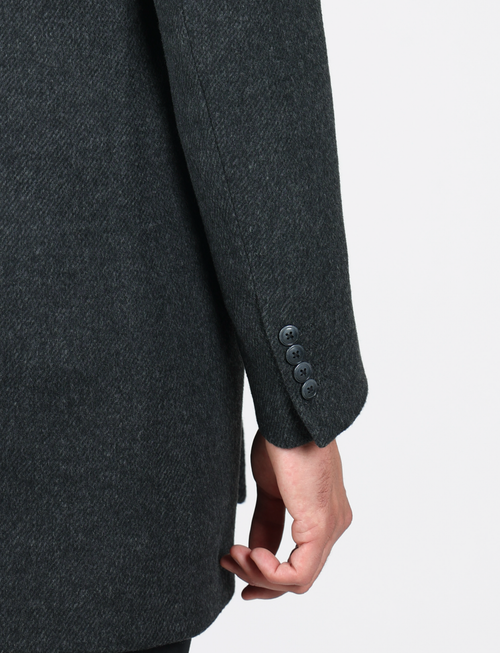 Cappotto doppiopetto spigato