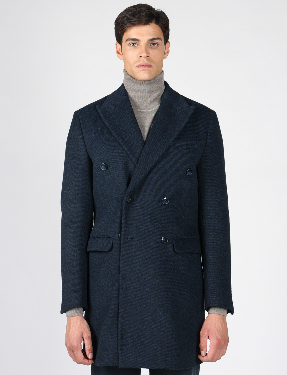 Cappotto doppiopetto spigato