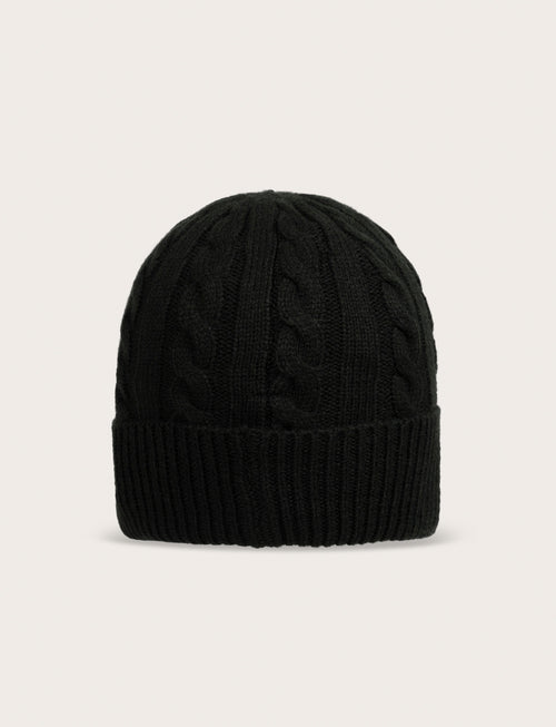 Cappello a trecce in maglia