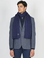 Sciarpa a trecce in maglia