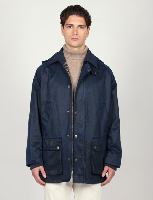 Giaccone tecnico con cappuccio