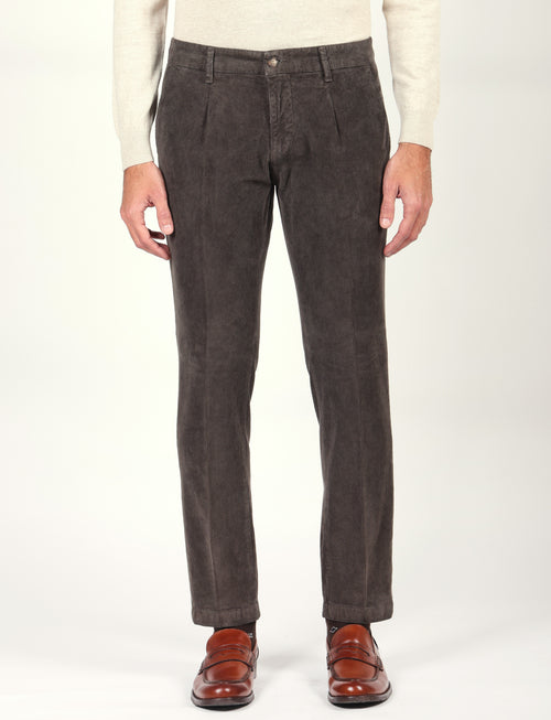 Pantaloni in velluto a coste con pences