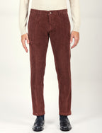 Pantaloni in velluto a coste con pences |Colore:Bordo