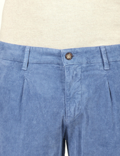 Pantaloni in velluto a coste con pences