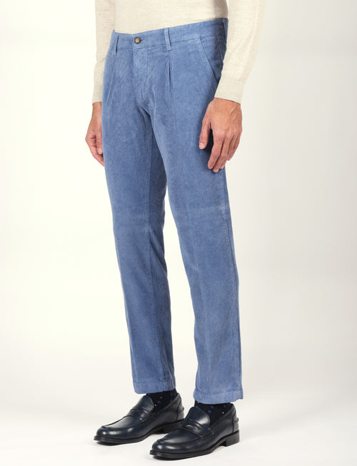 Pantaloni in velluto a coste con pences