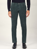 Pantaloni in velluto a coste con pences