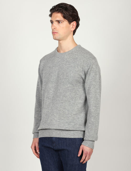 Maglia girocollo tinta unita in lana lambswool |Colore:Grigio medio