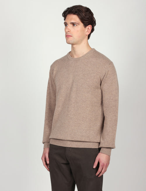 Maglia girocollo tinta unita in lana lambswool