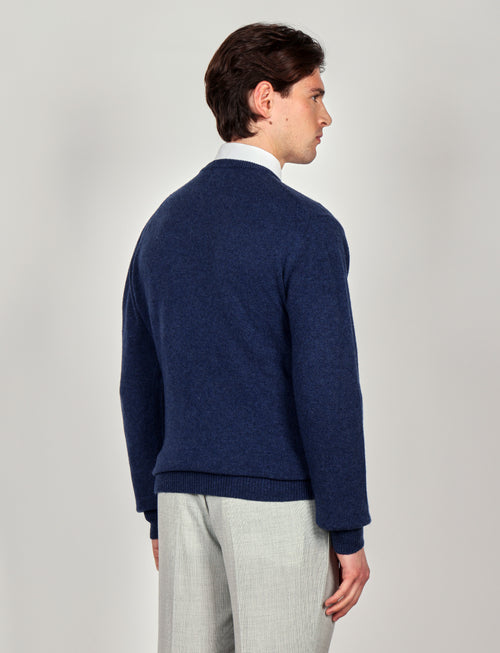 Maglia girocollo tinta unita in lana lambswool |Colore:Bluette
